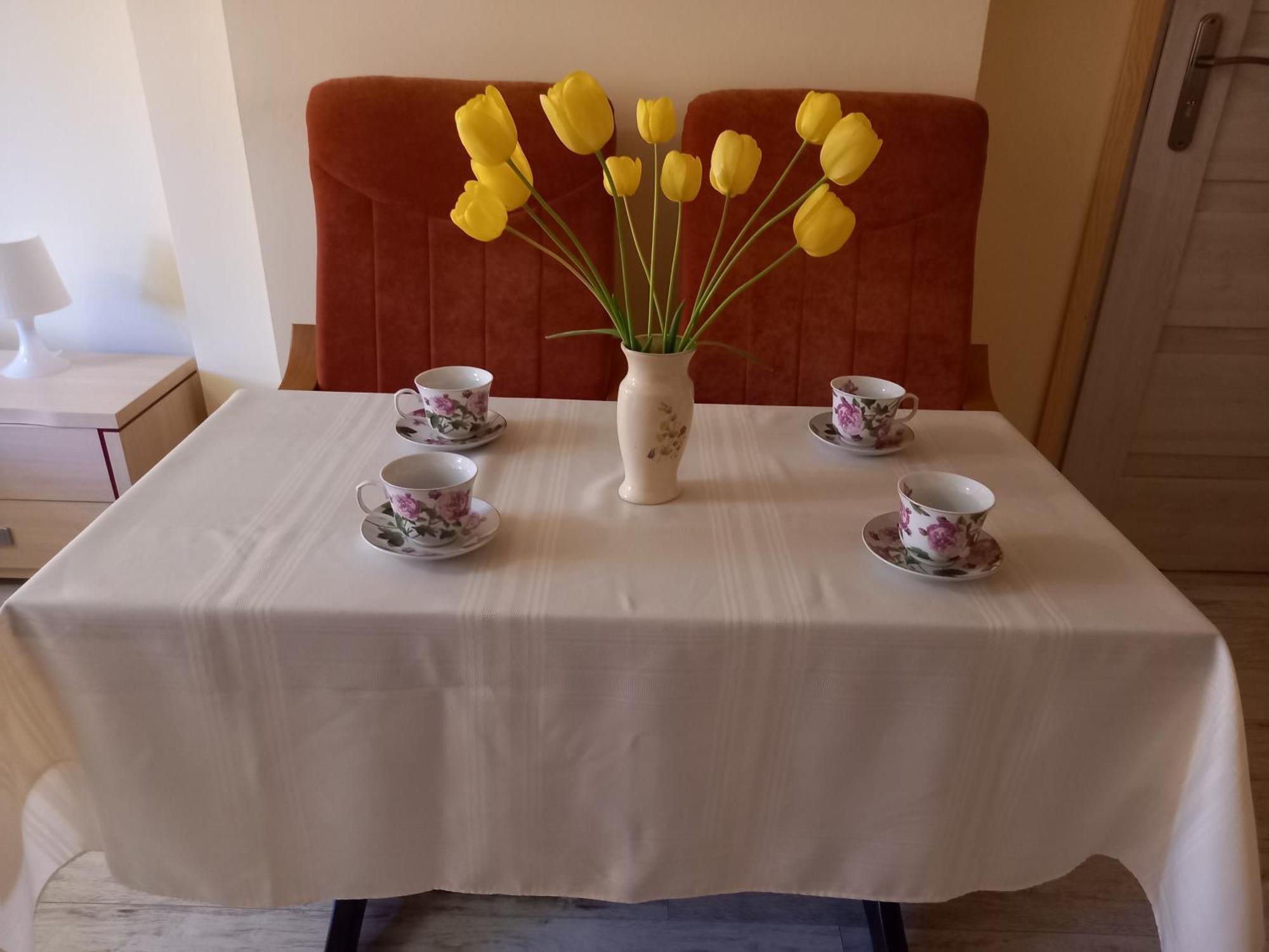 Pokoje Goscinne U Anka Reszel Exterior foto